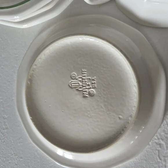 PFALTZGRAFF CHRISTMAS HERITAGE COFFEE CUP W/SAUCER (Set of 2) - Picture 3 of 6